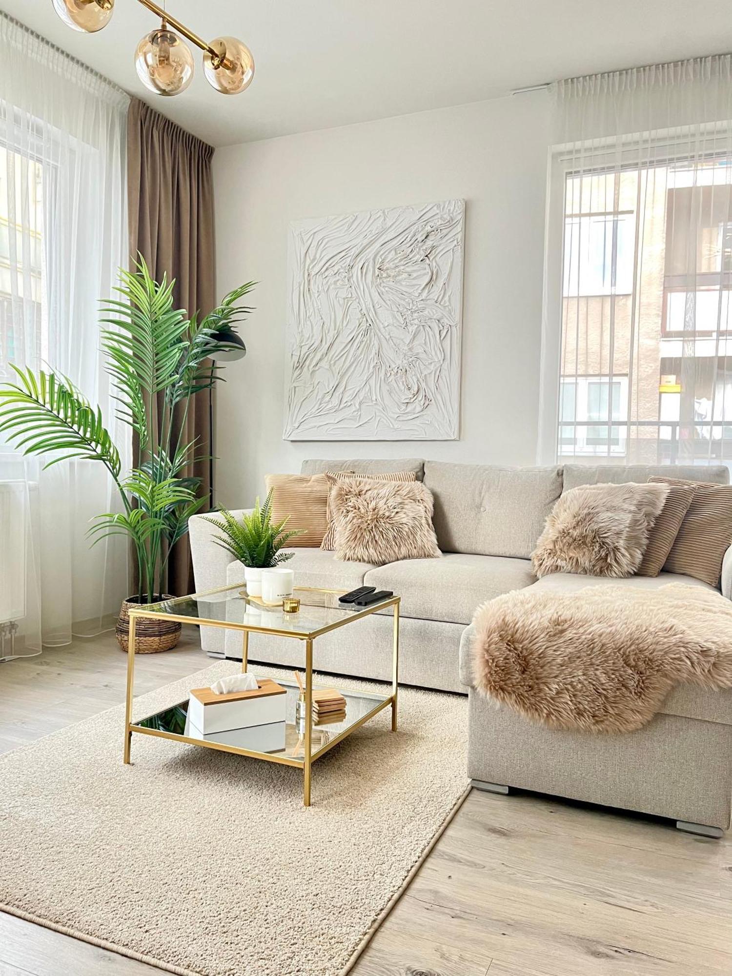 The Elite Suite II Downtown Ac & Garage Parking 브라티슬라바 외부 사진