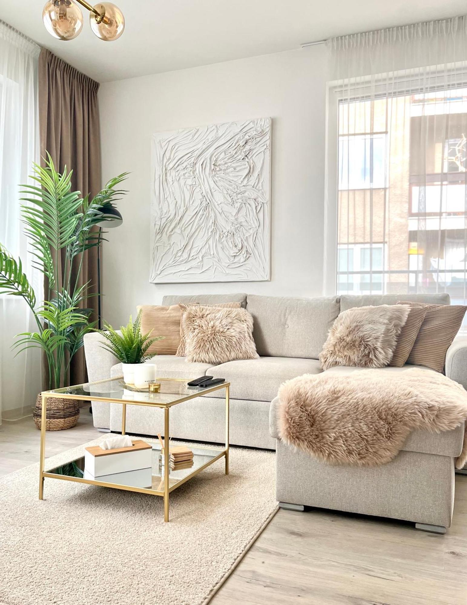 The Elite Suite II Downtown Ac & Garage Parking 브라티슬라바 외부 사진